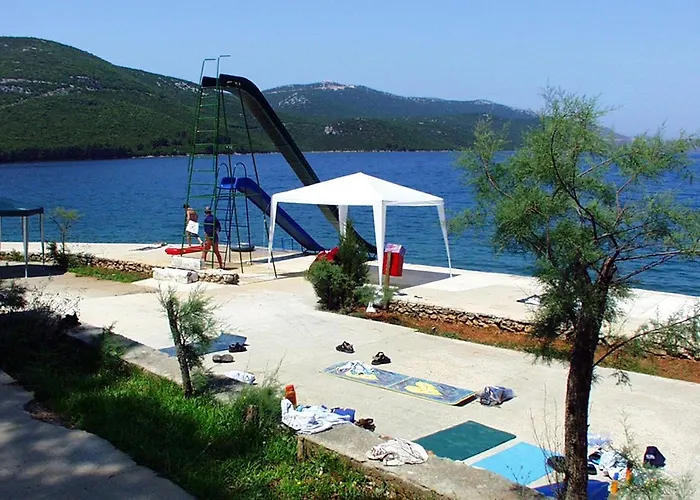 Rooms By The Sea Luka, Dugi Otok - 8132 3* Žman