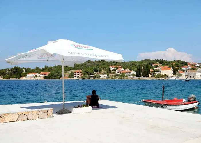 By The Sea Luka, Dugi Otok - 8132 Pensionat 3*